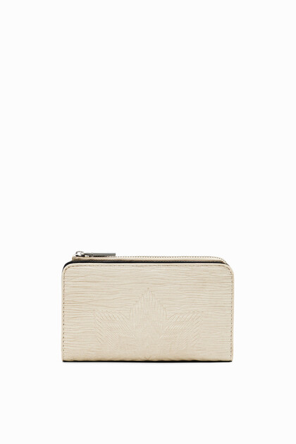Midsize star wallet