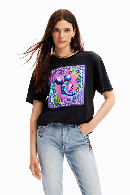 Oversized Mickey Mouse T-shirt