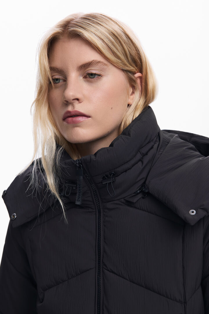 Gesteppte Jacke mit Gürtel | Desigual