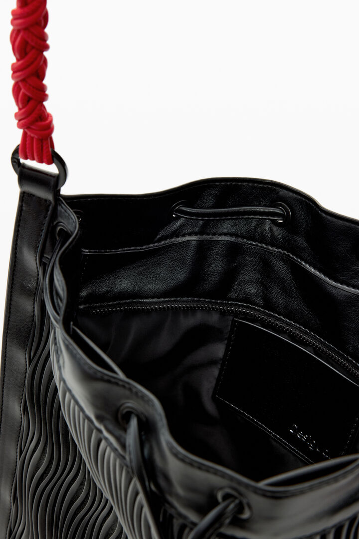 Medium embossed backpack | Desigual