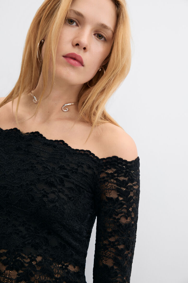 strapless lace T-shirt