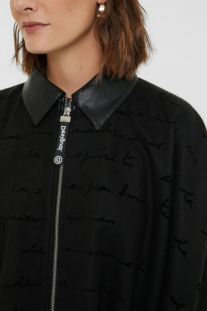 Collar and zipper poncho | Desigual