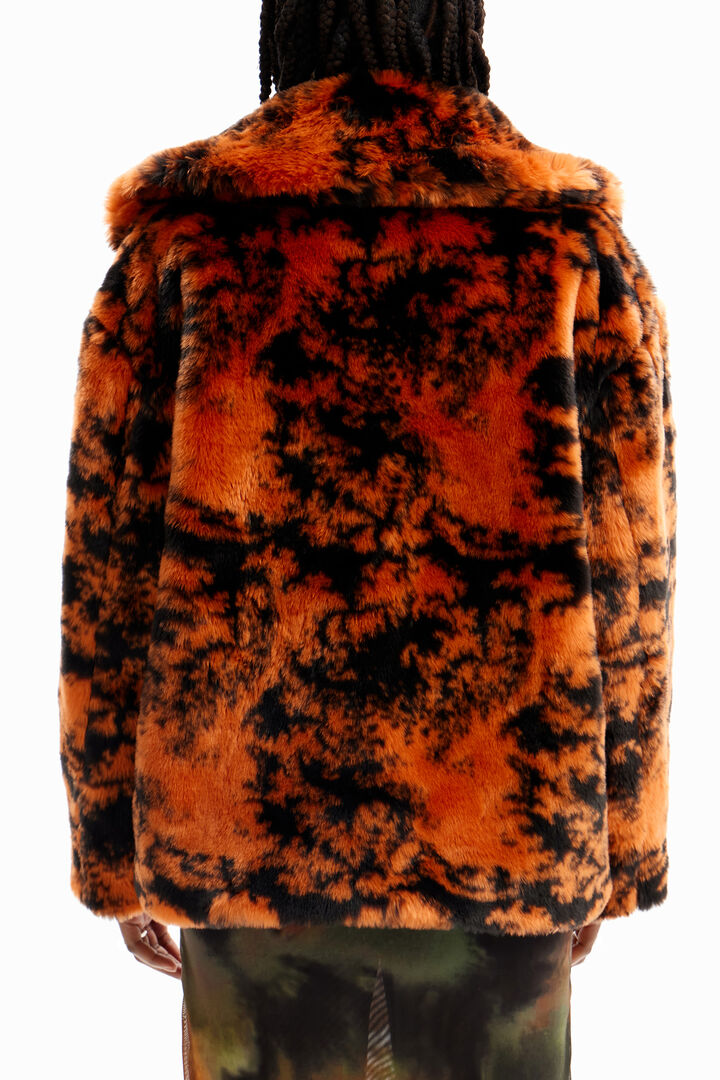 Short fur-effect double-breasted coat | Desigual