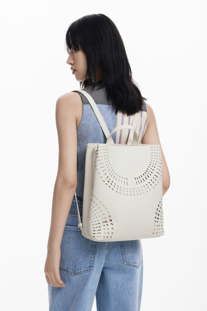 Medium perforated backpack | Desigual