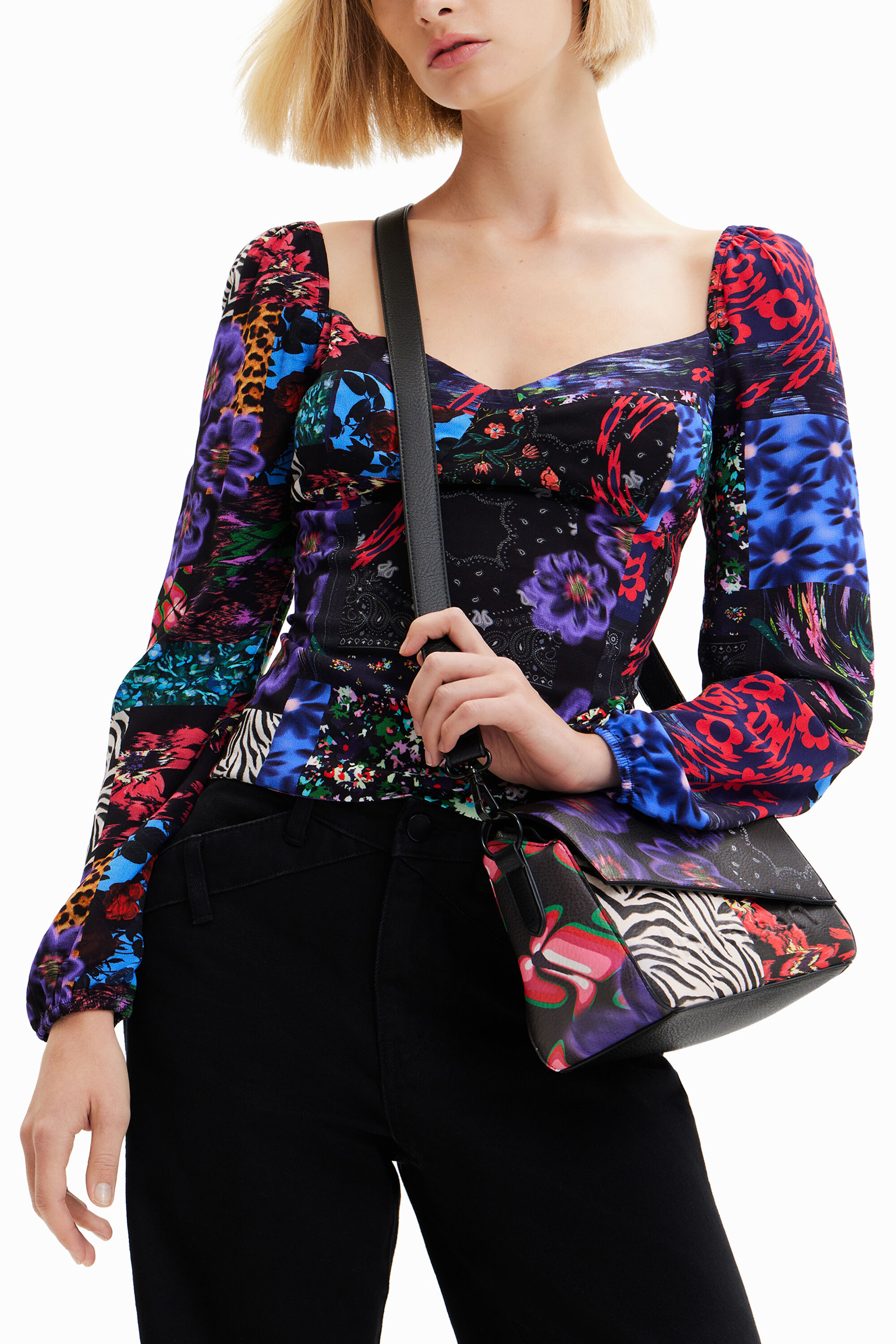 Desigual small bag clearance