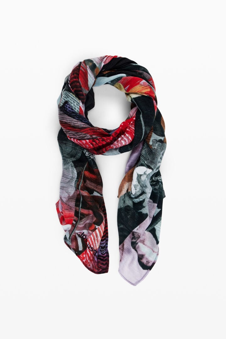 Scarf with large flowers | Desigual