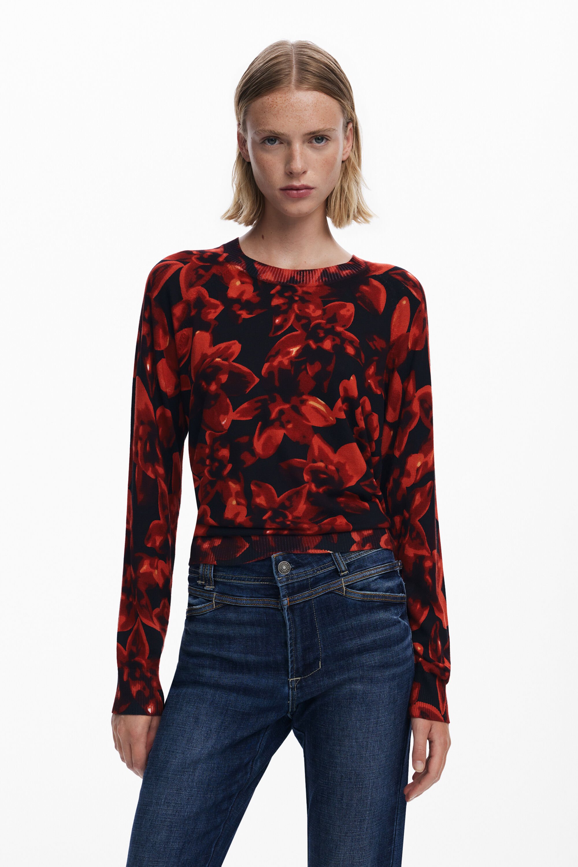 Feiner Blumenpullover