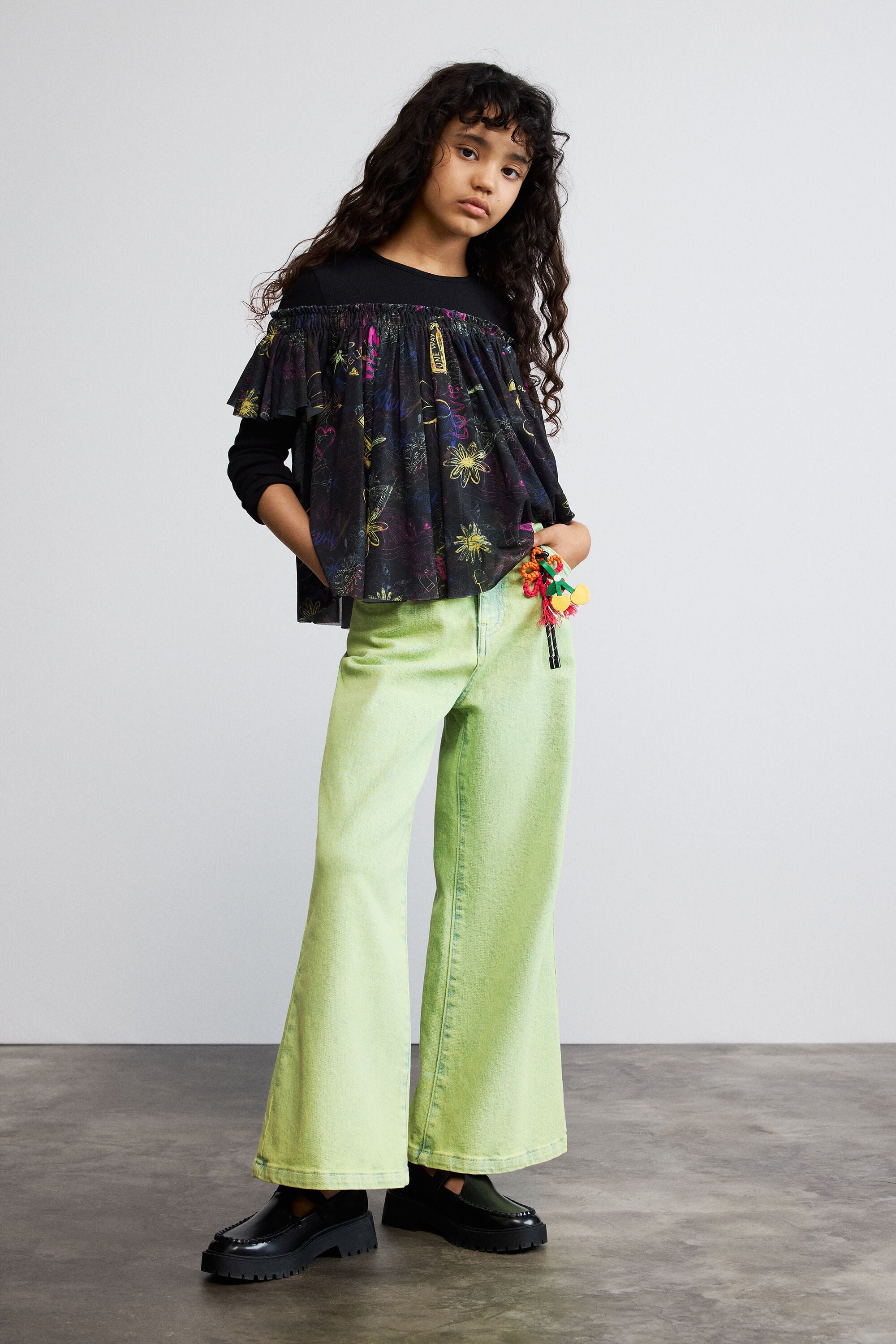 FLORAL PRINT T-SHIRT - BLACK - 13/14