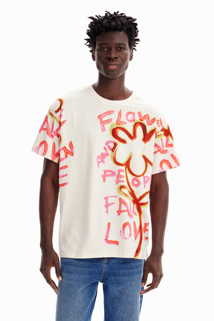Oversize T-shirt with nature message