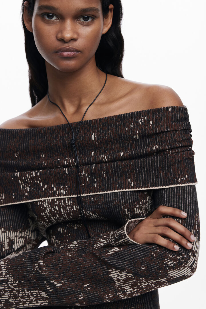 Fitted Bardot dress | Desigual