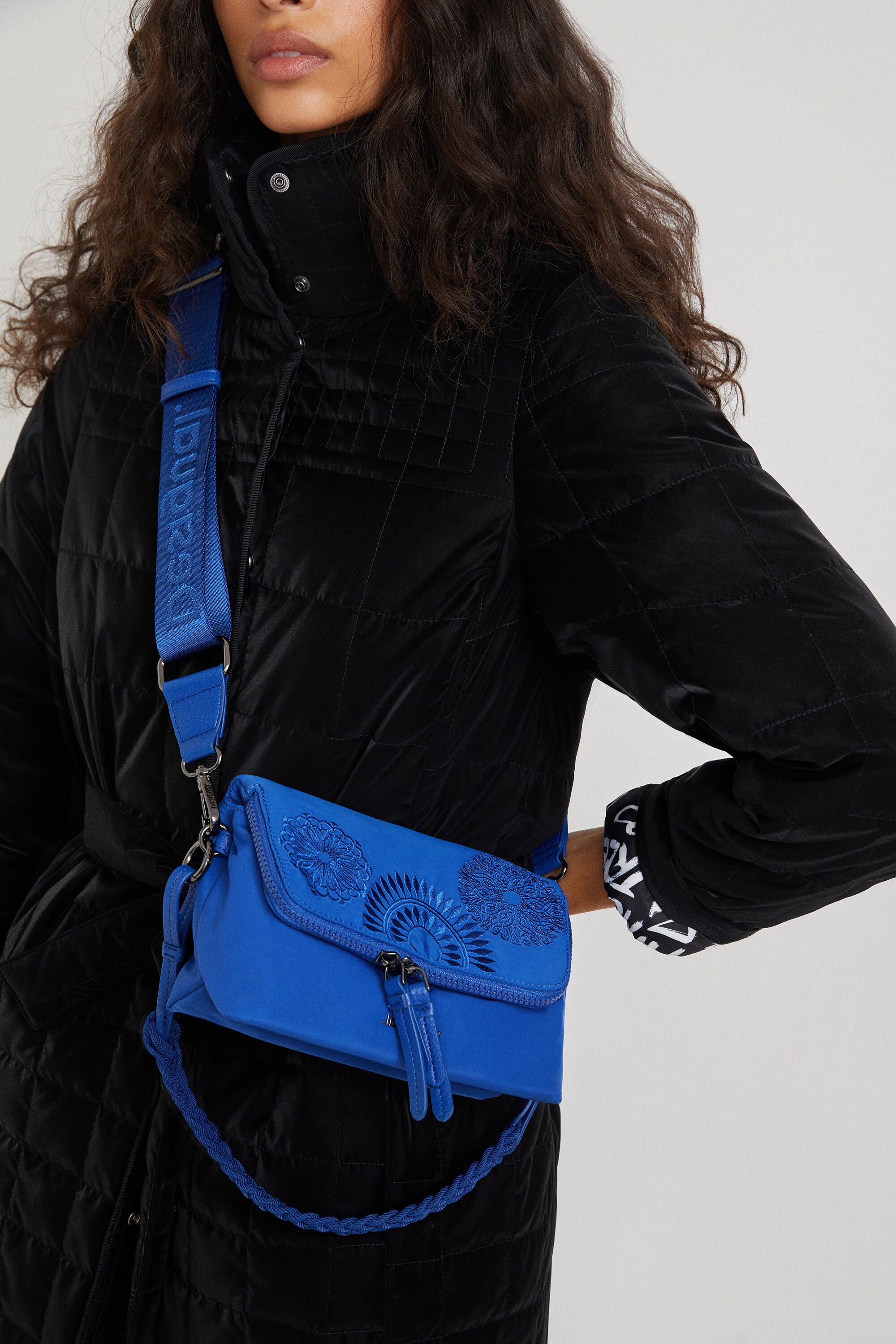 Sling bag mandalas