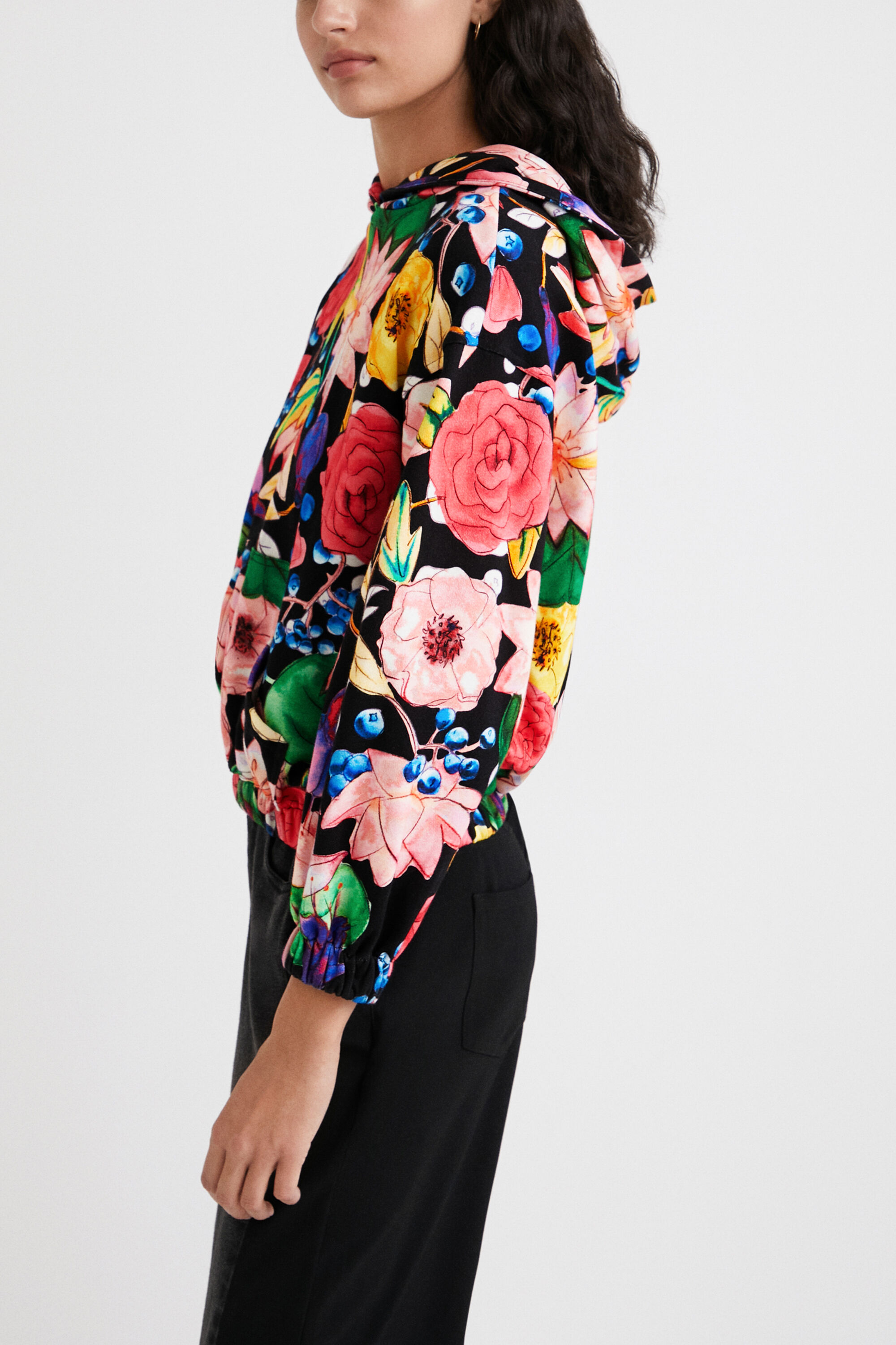 Black clearance floral sweatshirt