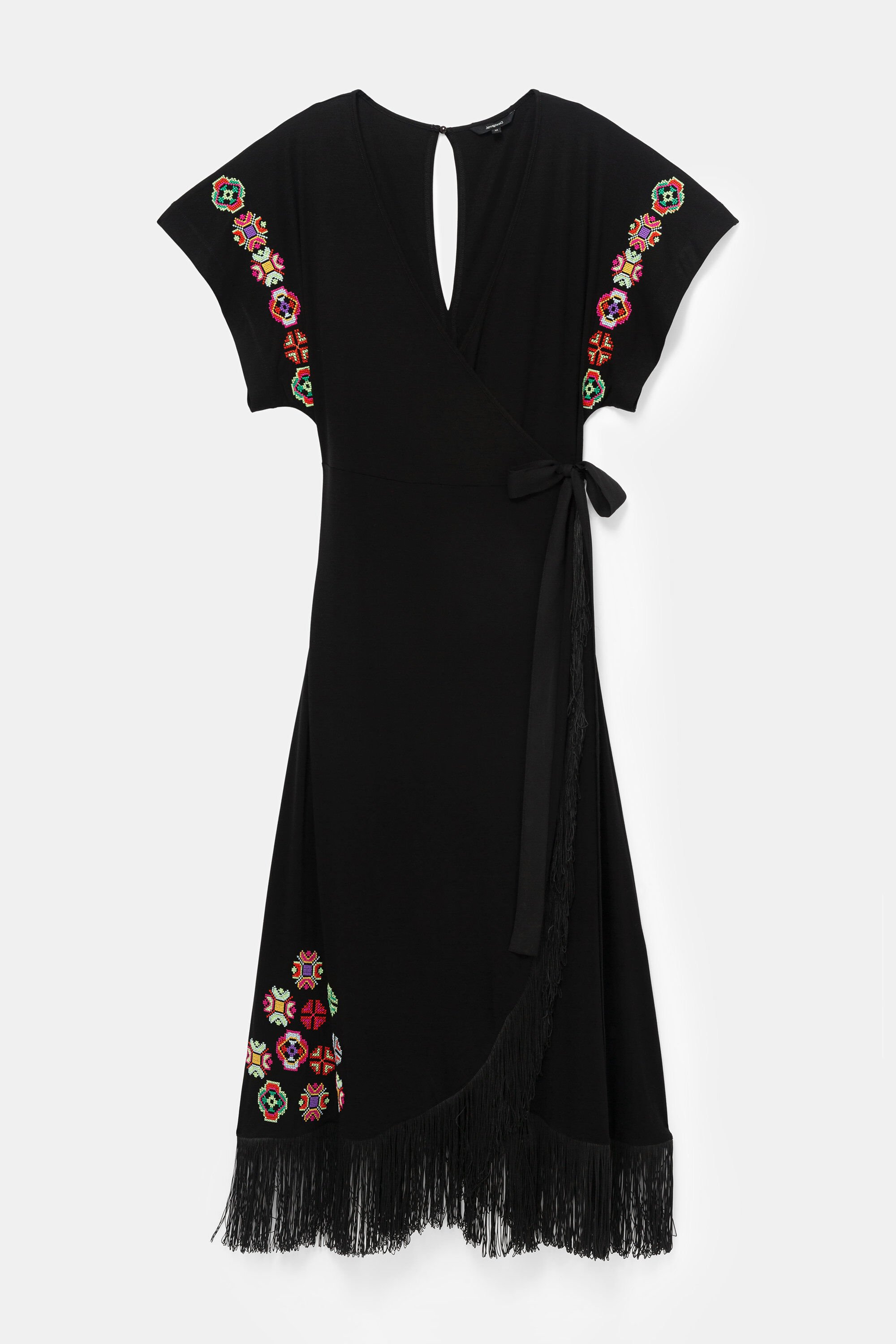 Vestido largo con flecos y flores geométricas | Vestido largo con flecos y flores geométricas |