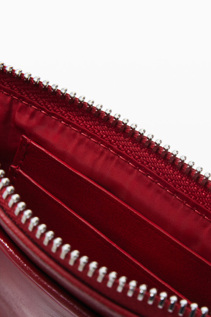 Petit porte-cartes brillant effet cuir | Desigual