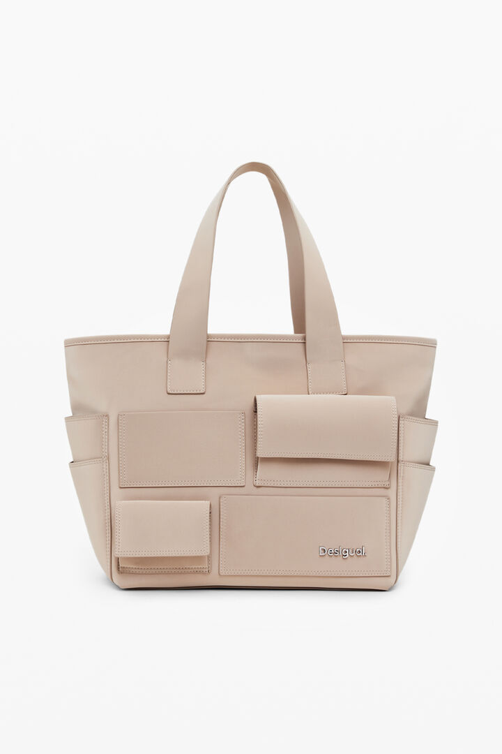 Shopper mit mehreren Taschen