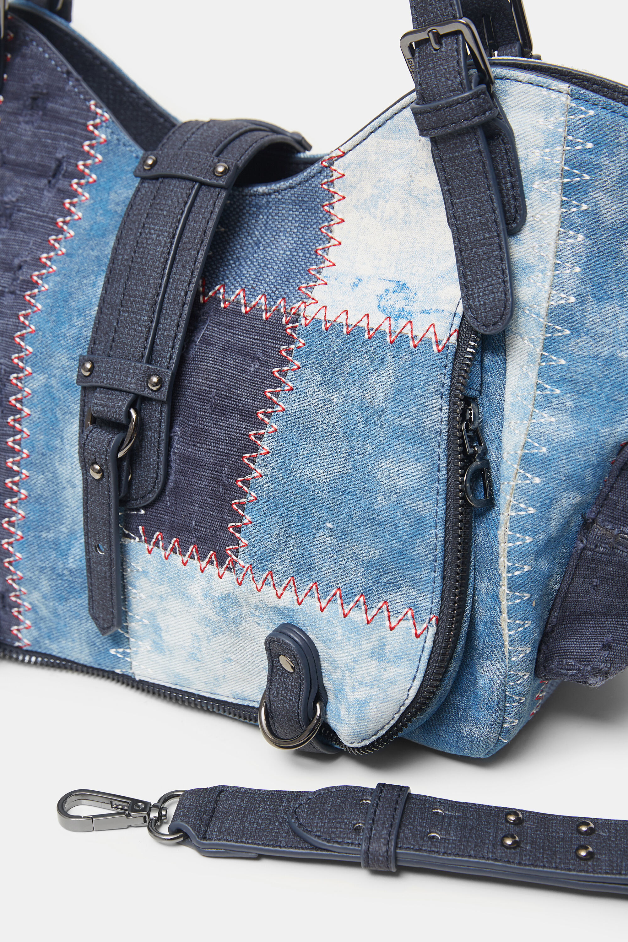 Bolso patch vaquero Desigual