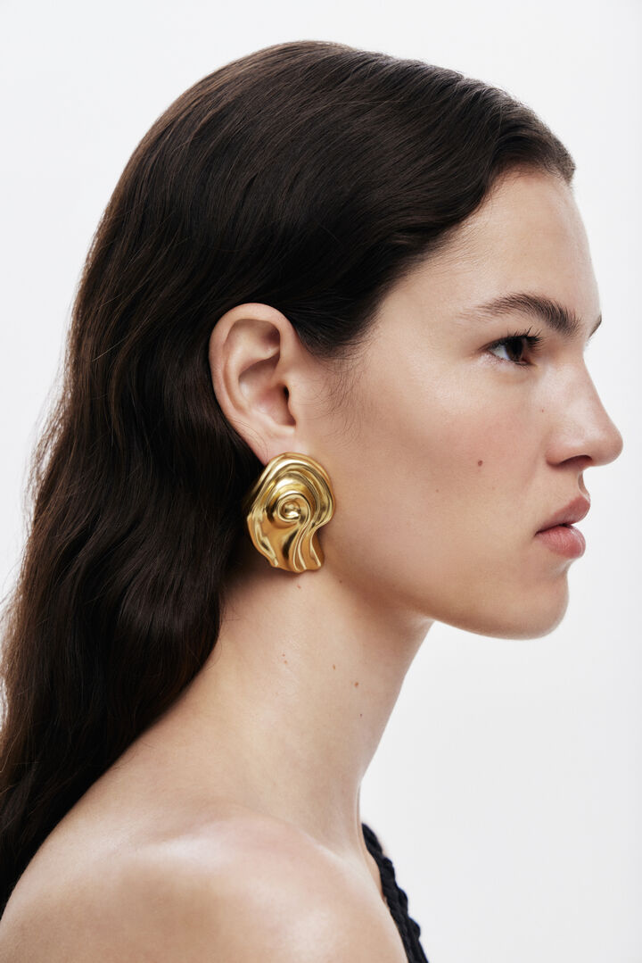 Gold-plated shell earrings Zalio | Desigual