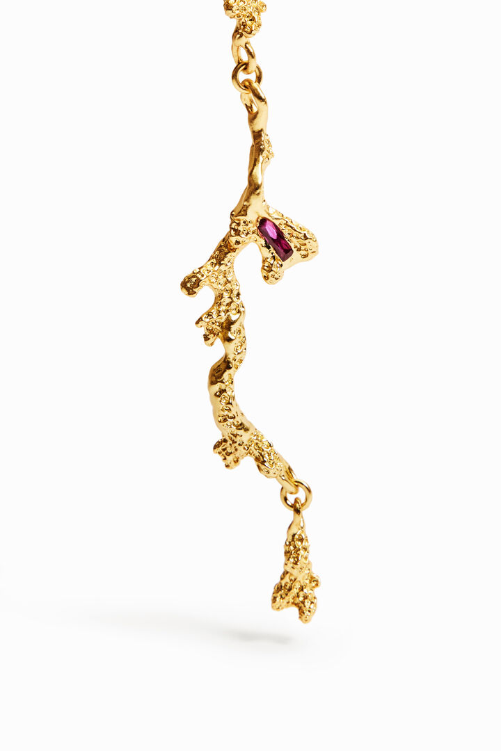 Zalio long gold plated earrings | Desigual
