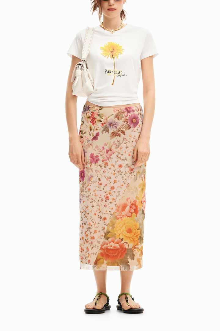 Flower illustration T-shirt