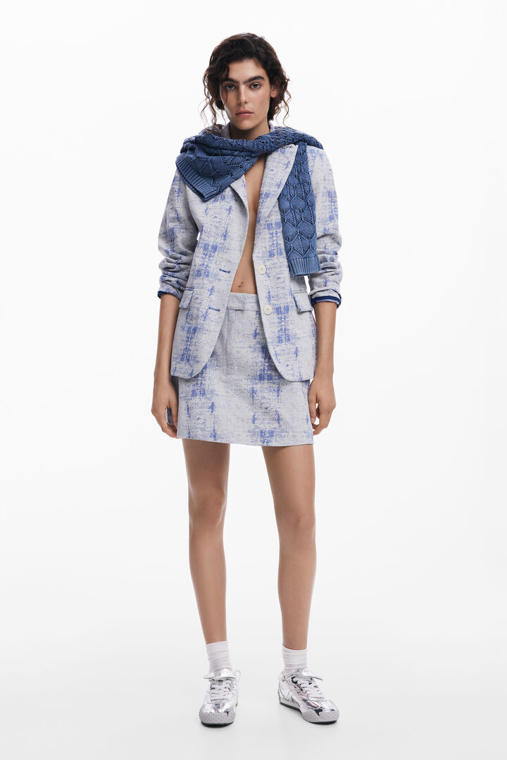 Distressed miniskirt