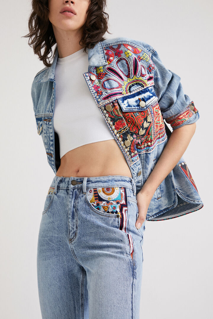 Vaquero Straight cropped cenefas | Desigual