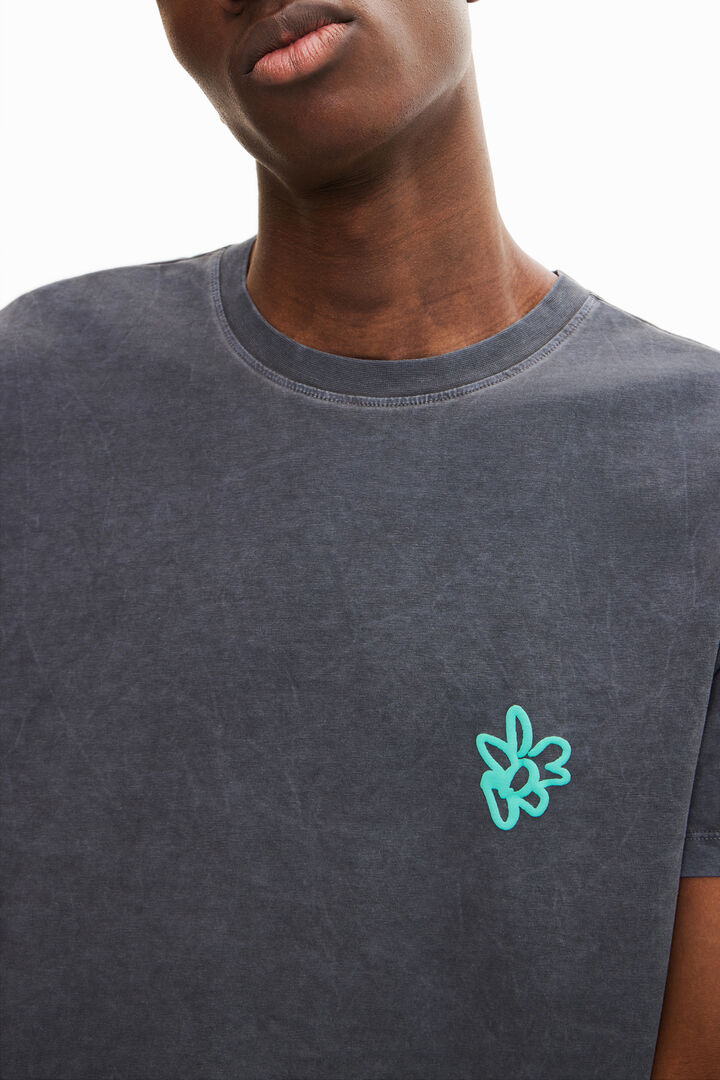 Short-sleeve washed-effect T-shirt | Desigual