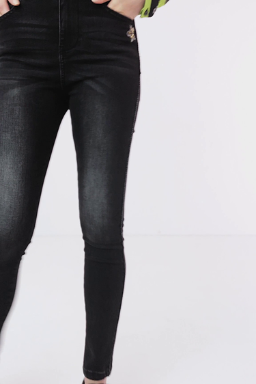 Skinny jeans with side strip and sequin details | Desigual