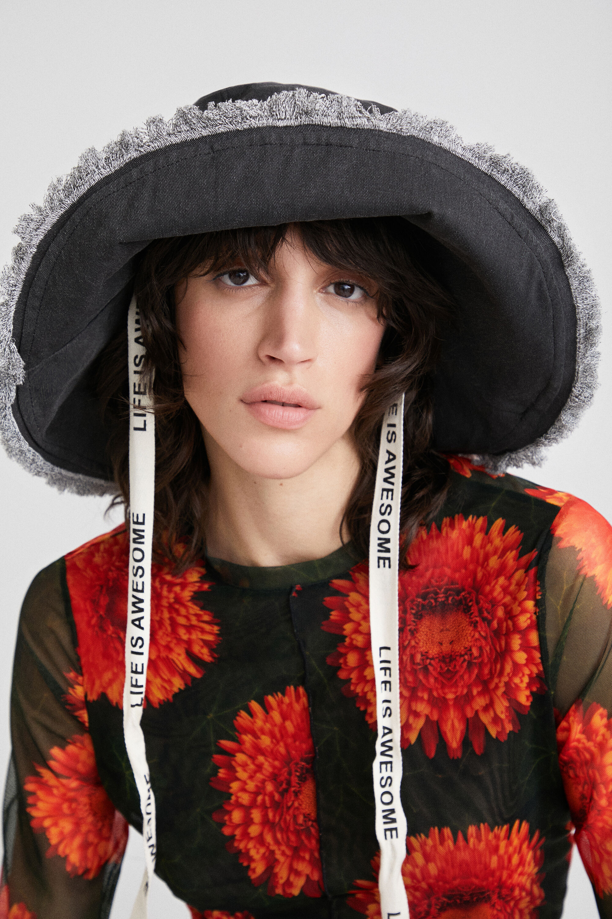 Cappello tesa larga denim | Desigual.com