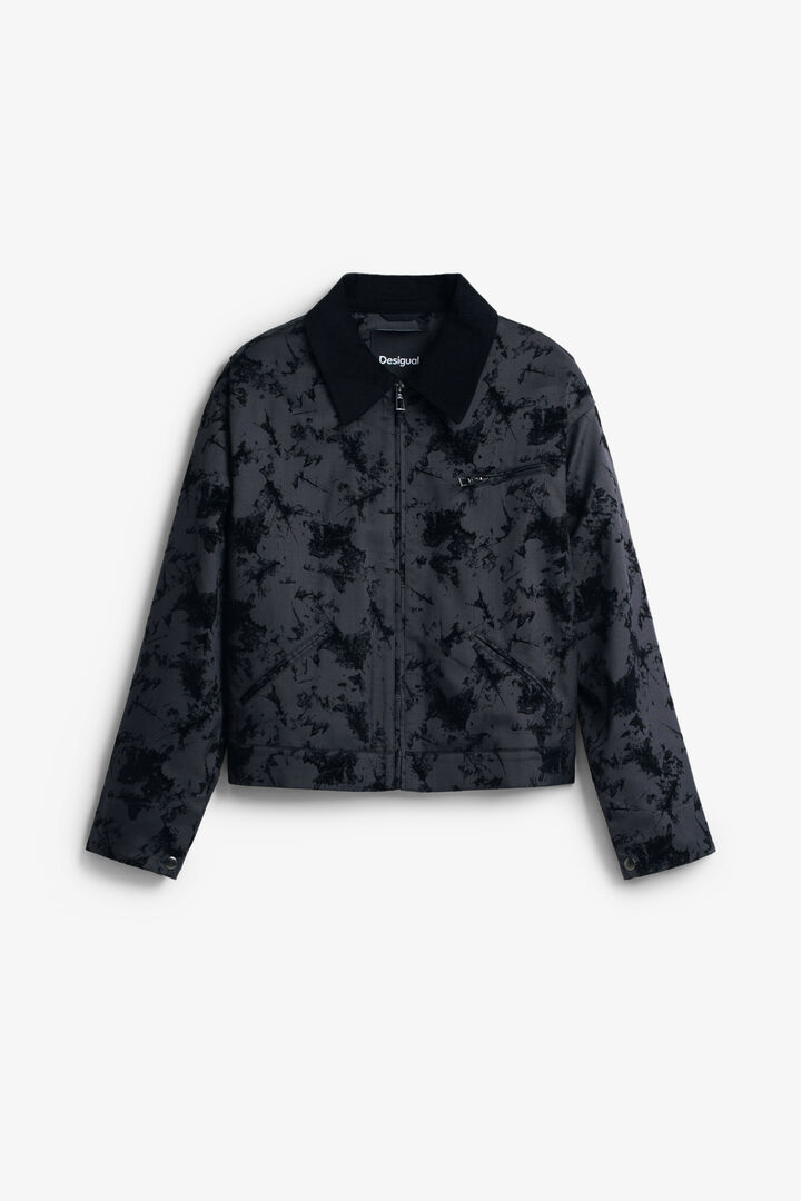 Short jacket with embroidery