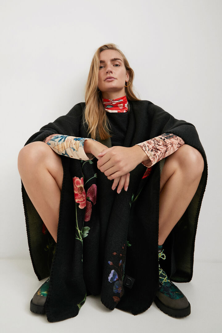 Embroidered long poncho | Desigual