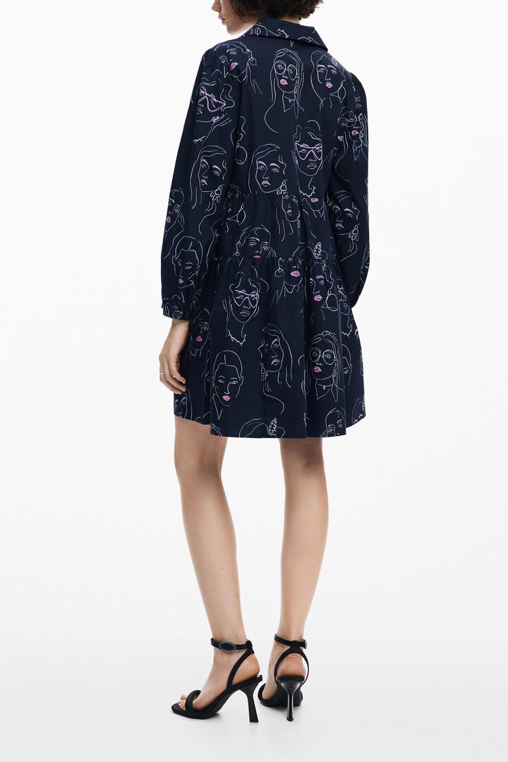Vestido mini caras | Desigual