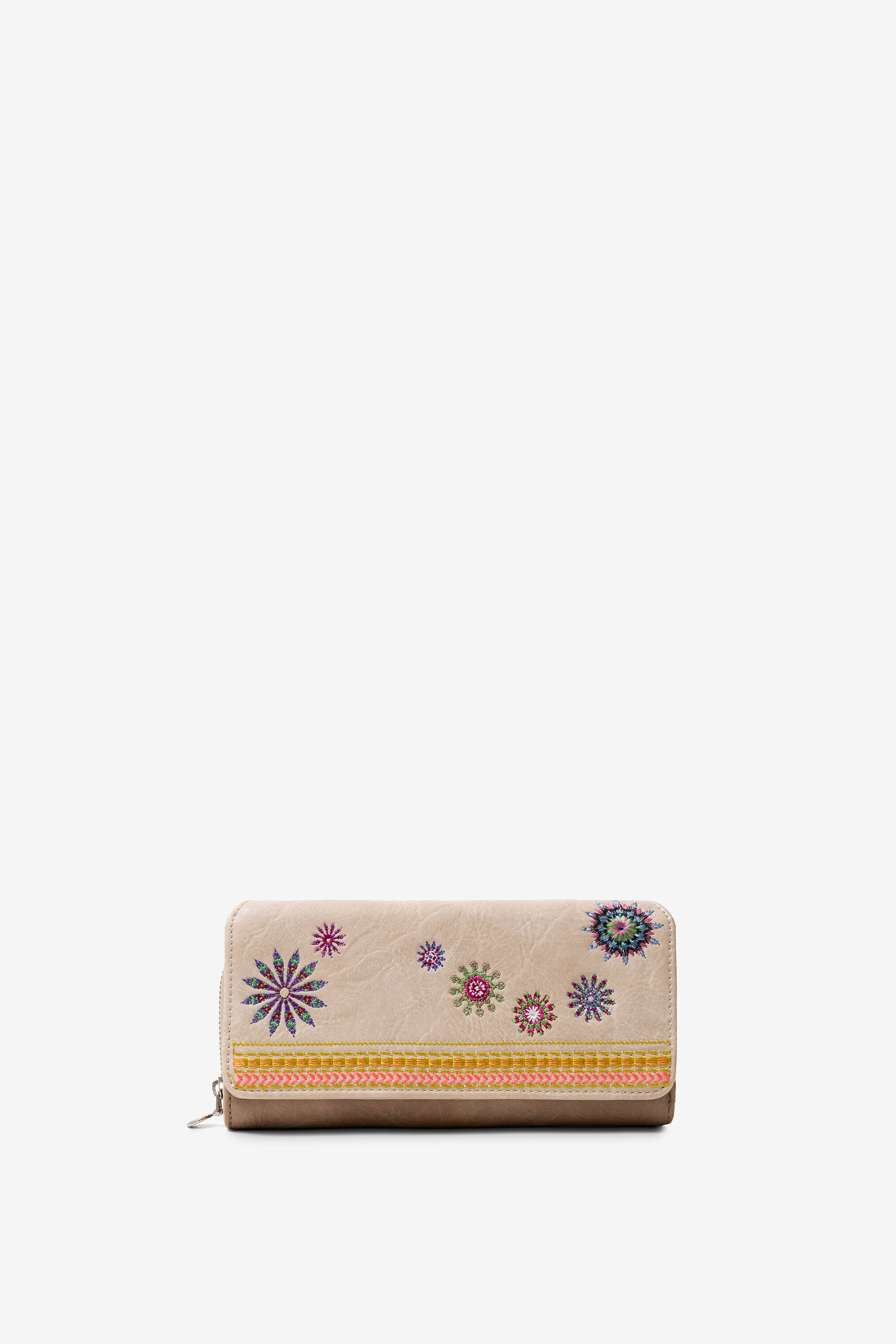 Rectangular coin purse flap