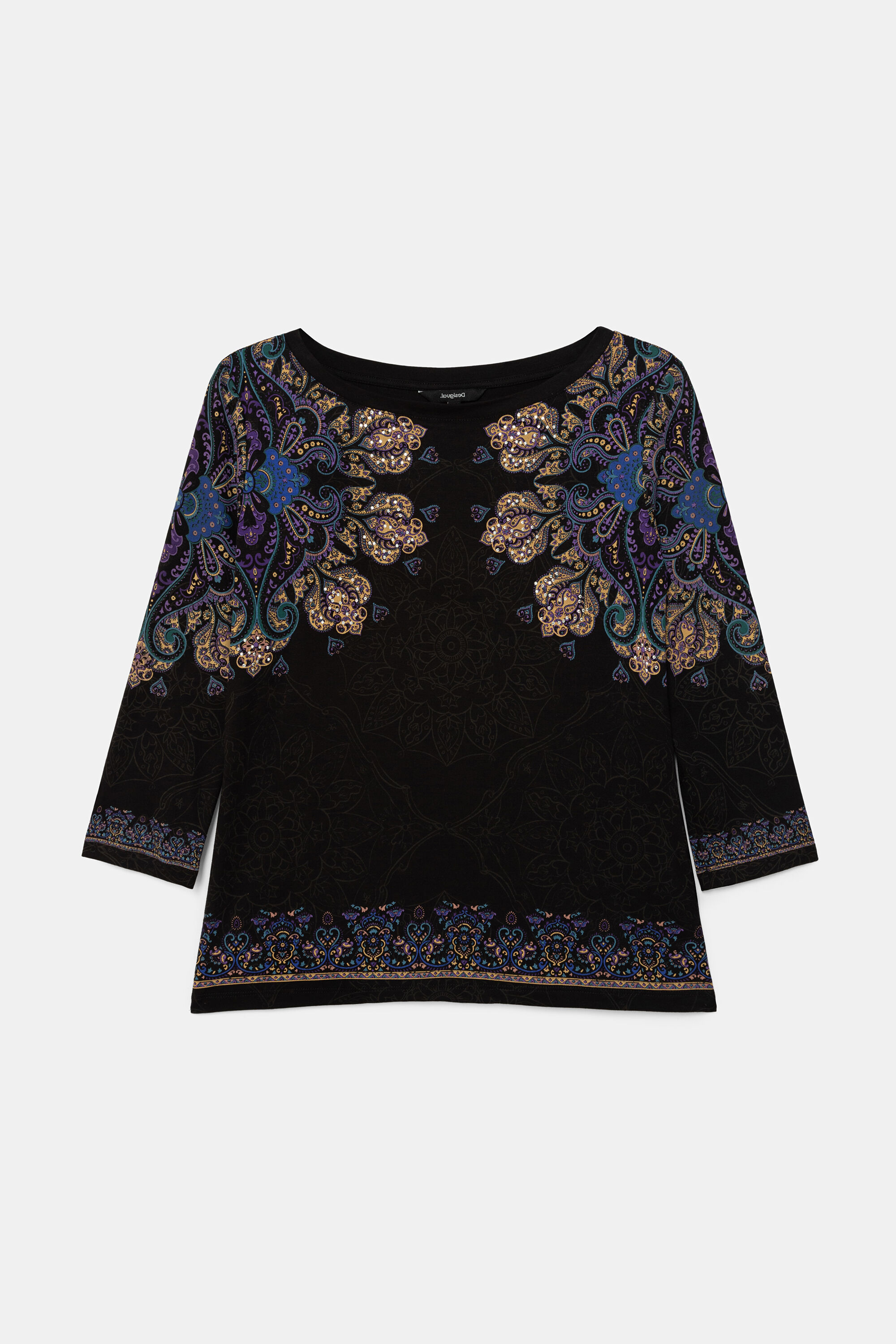 Boho-T-Shirt mit Mandalas
