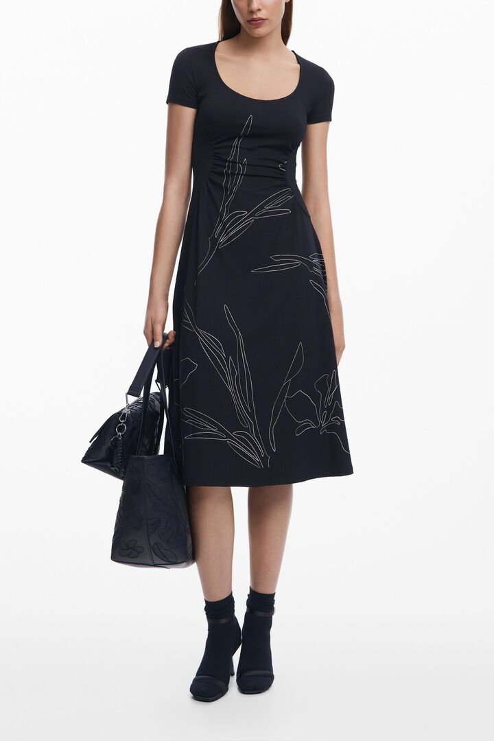 Midi dress with floral silhouettes