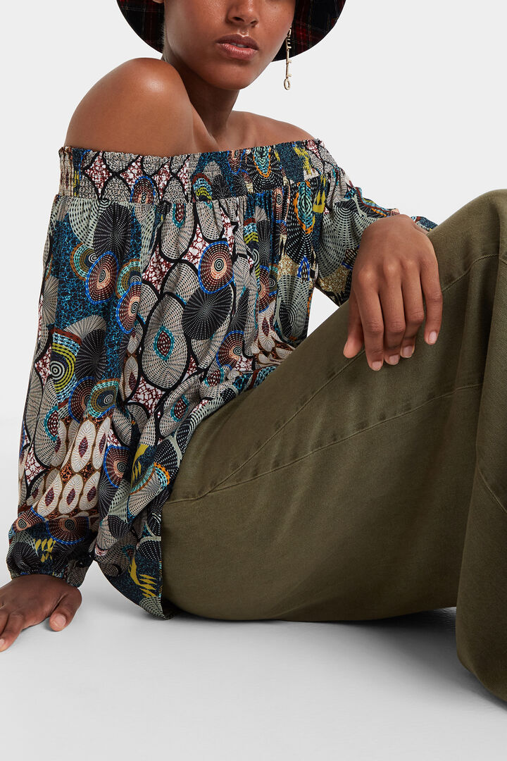 Off shoulder blouse | Desigual