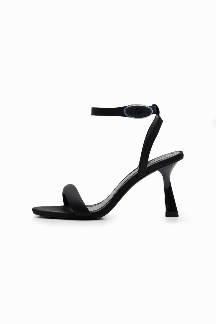 Ankle strap heeled sandal