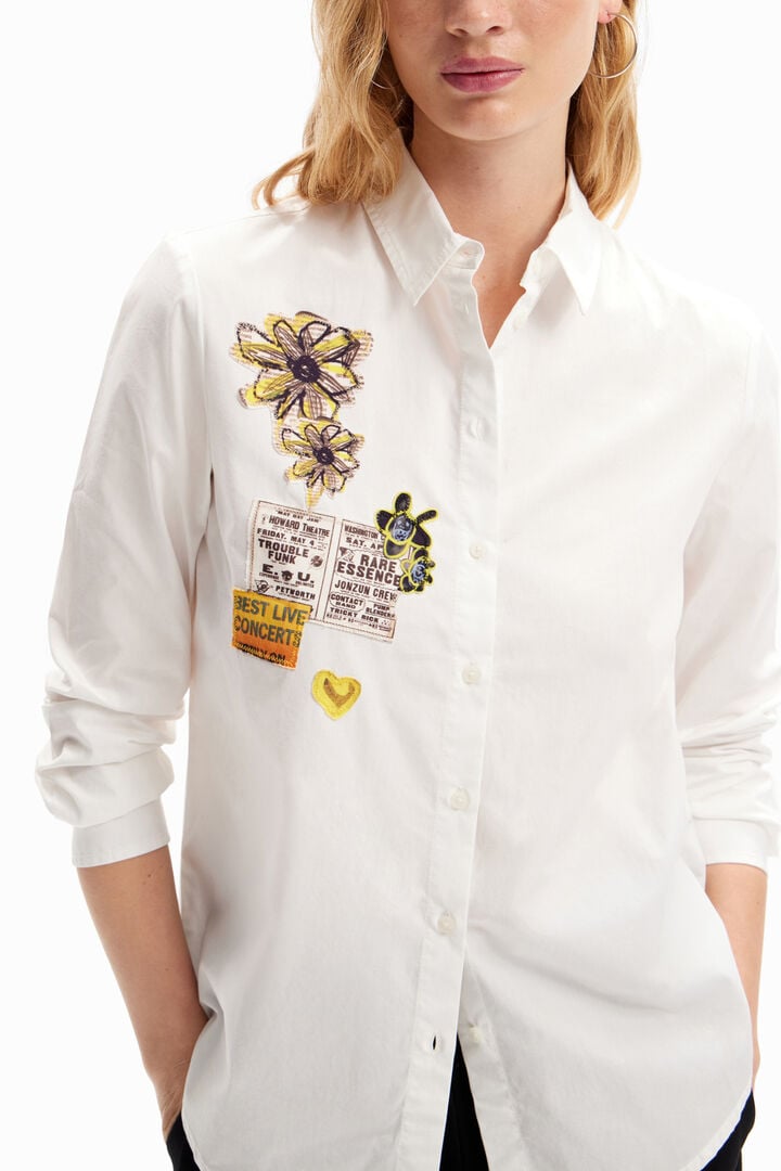 Camisa parches periódico | Desigual