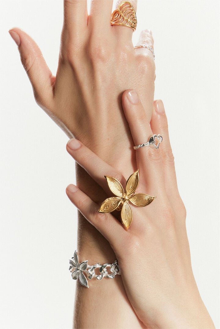 Zalio gold-plated flower ring