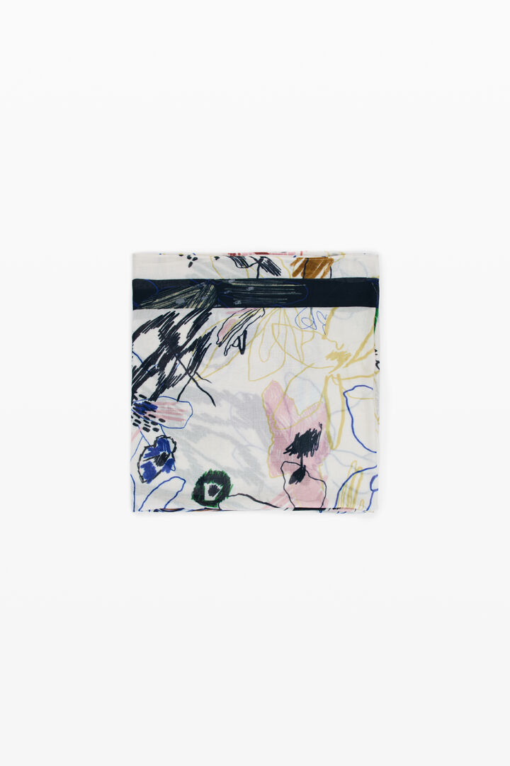 Rectangular strokes scarf | Desigual