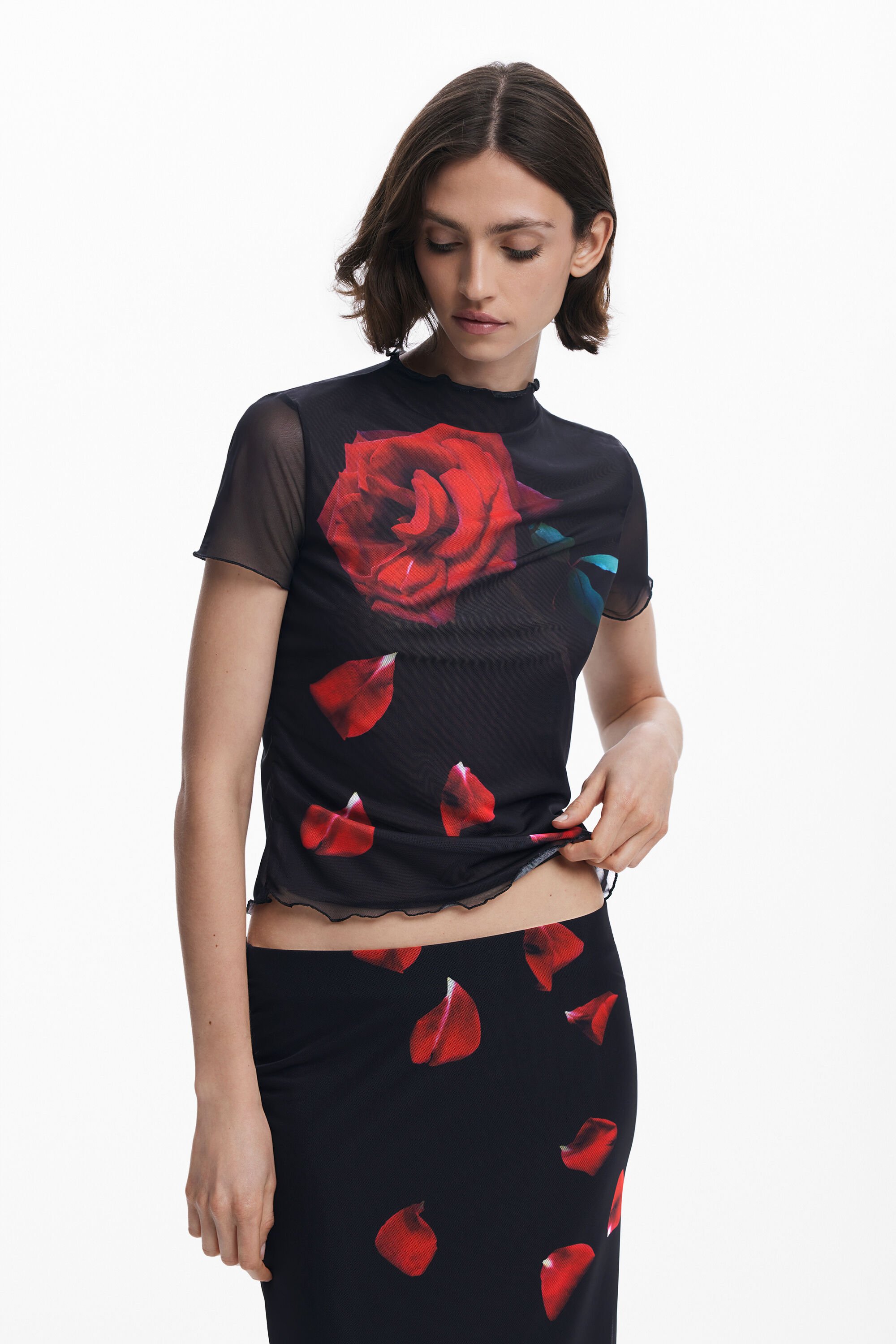 Desigual Tyler Mcgillivary Petal Midi Skirt In Black