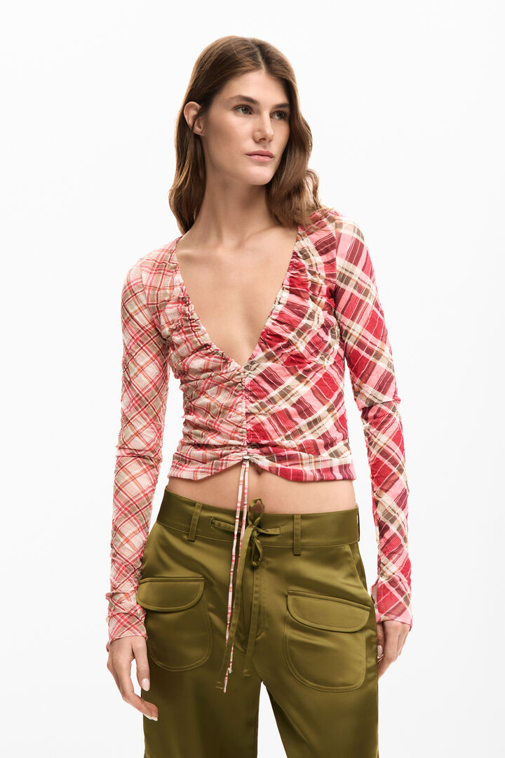 Ruched neckline T-shirt