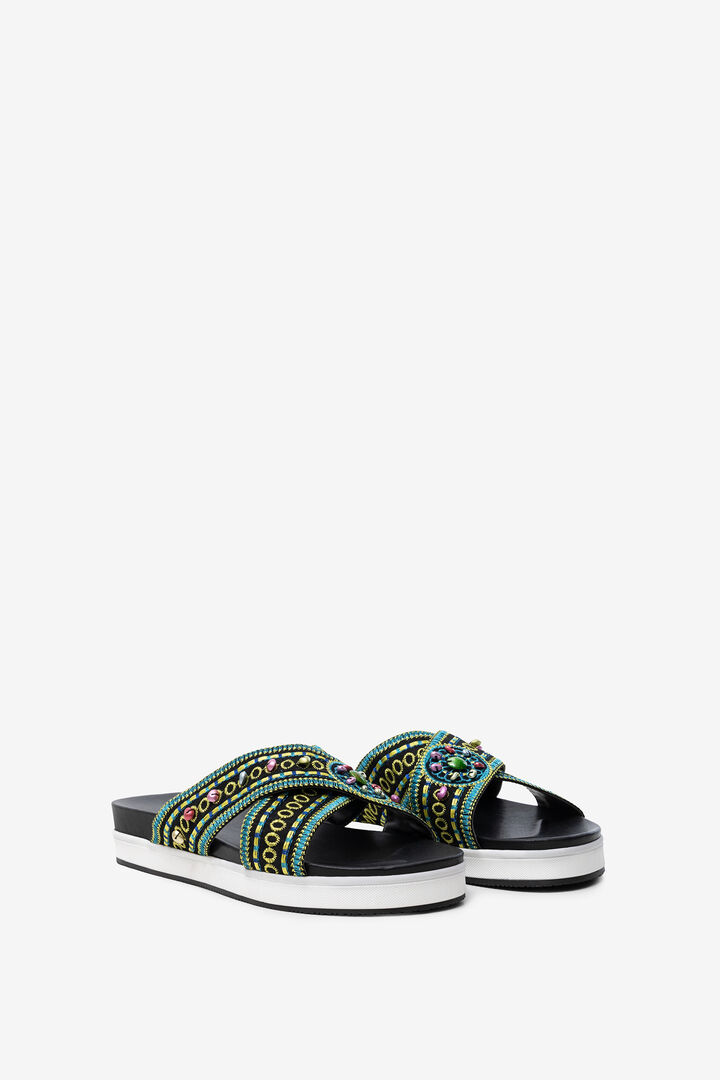 Platform sandals with ethnic beads | Desigual
