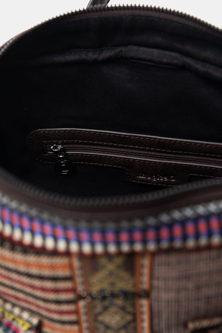 Rucksack mit vielen Taschen und Patch | Desigual