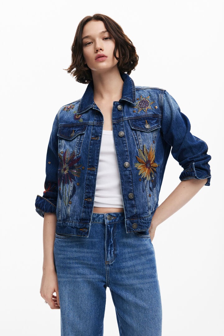 Chaqueta vaquera trucker flores