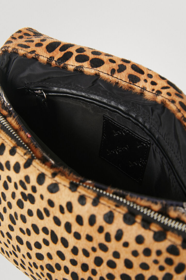 Sling bag flap patch animal | Desigual