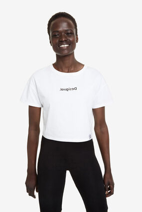 Crop top nuevo logo Desigual