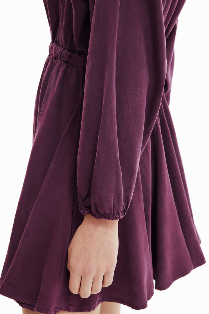 Vestido corto corazón | Desigual