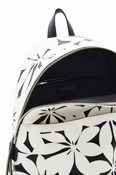 Small backpack with die-cut flowers | Desigual