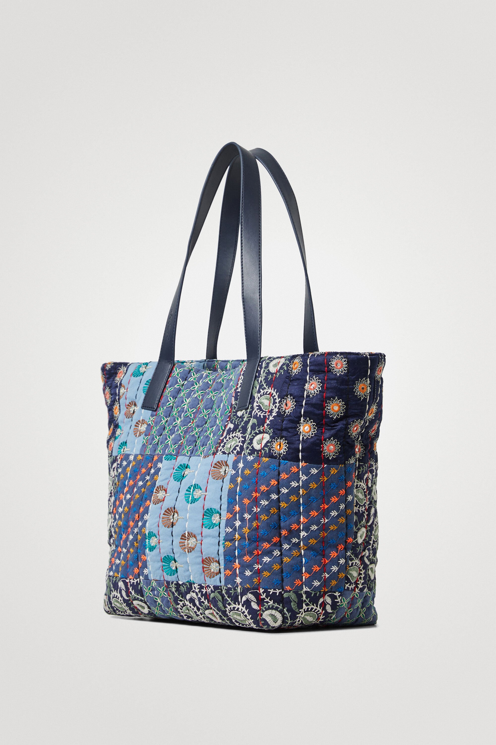 Desigual best sale shopping bag