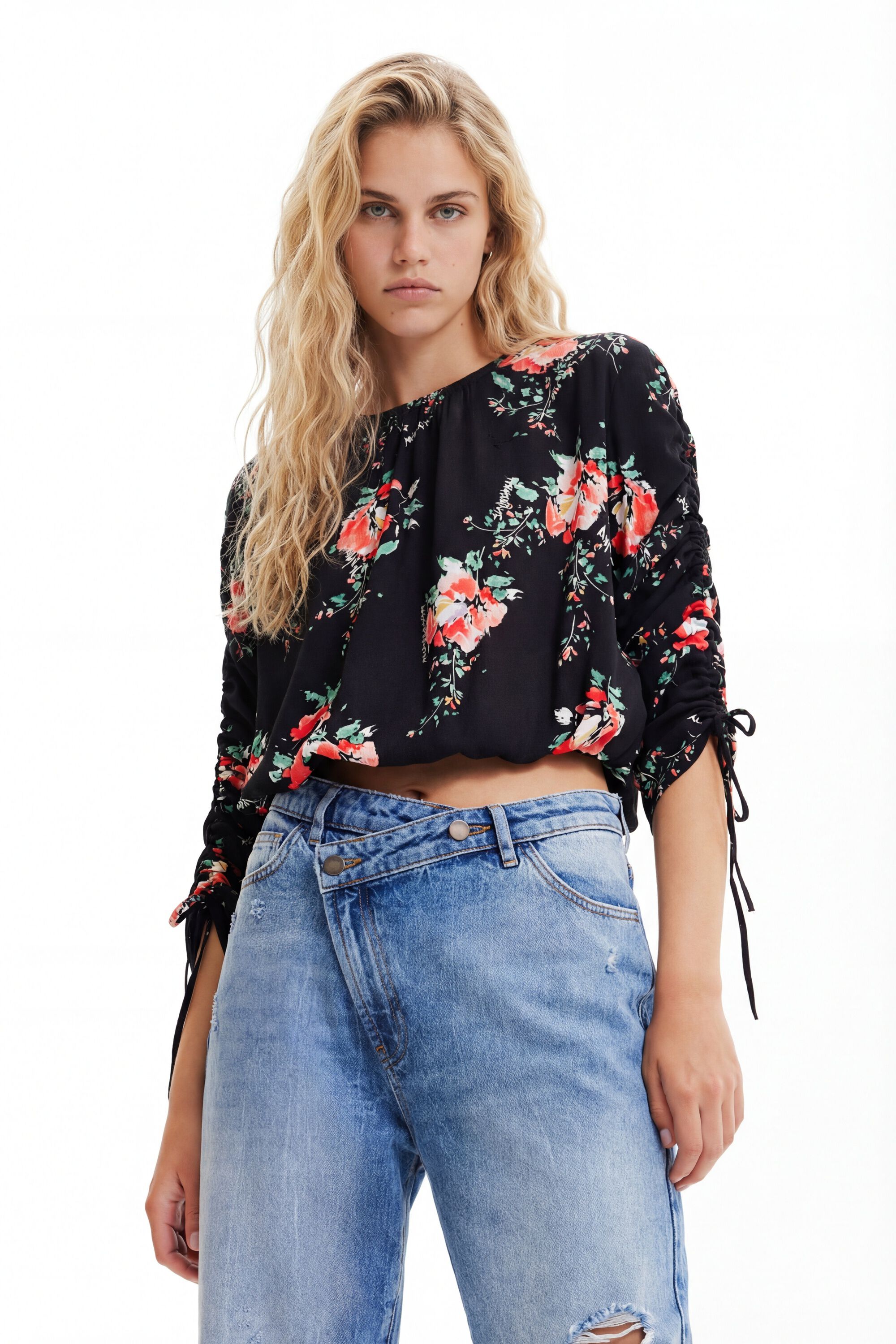 Desigual, Bluse verstellbare Ärmel Blumen, Viskose, Schwarz, S